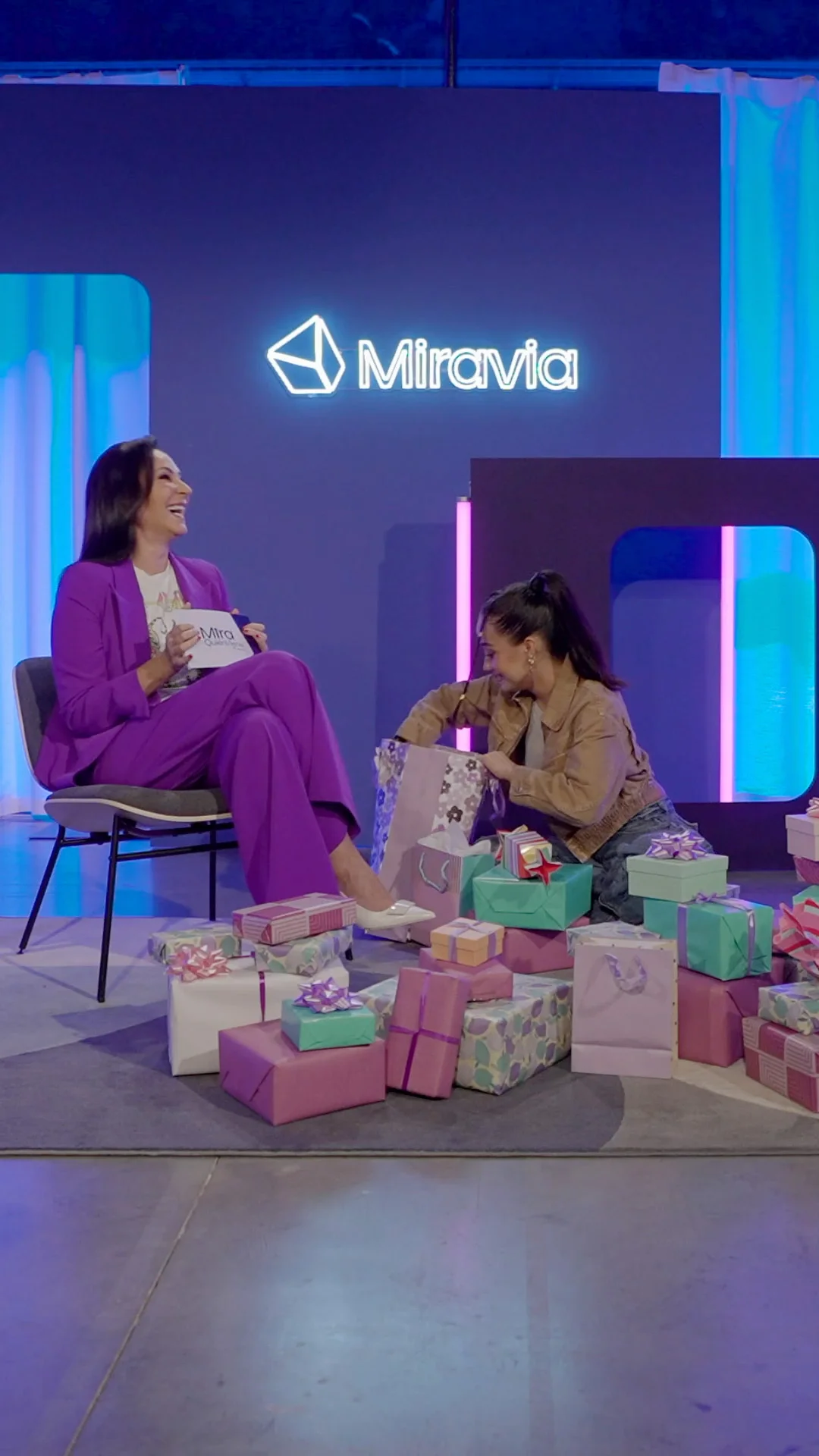 MIRAVIA